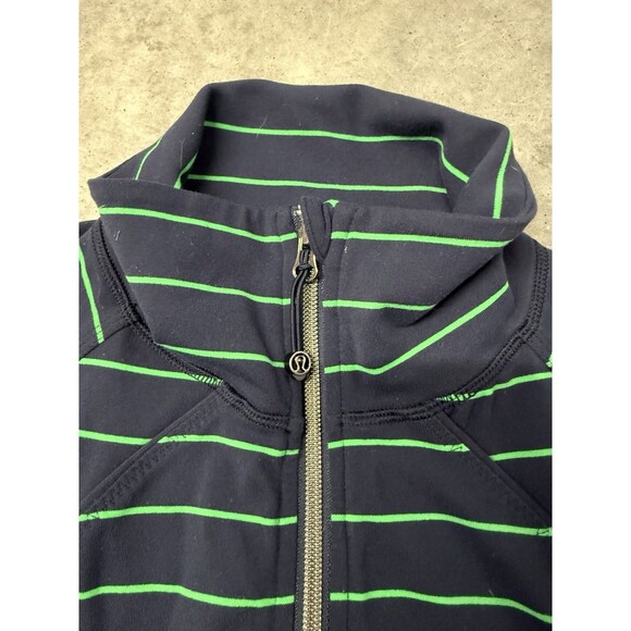 Lululemon Nice Asana Jacket. Slalom Stripe Inkwell. Navy Blue/Green.Womens.Sz 6 - Picture 14 of 16
